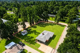 607 Walker Ave, Cleveland, TX 77327 - Photo 1