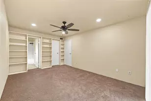 6500 Sands Point Dr, Houston, TX 77074 - Photo 21