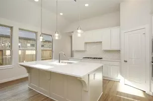 21582 Jordan Pond Ridge, Porter, TX 77365 - Photo 3