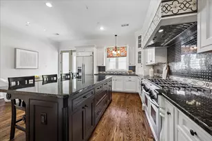 6308 Pickens St, Houston, TX 77007 - Photo 3