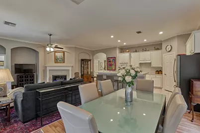 59 W Bellmeade Place, The Woodlands, TX 77382 - Photo 17