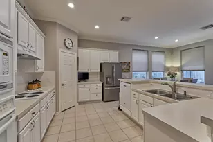 59 W Bellmeade Pl, The Woodlands, TX 77382 - Photo 11