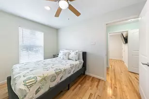 4708 Woodrow Ave, Galveston, TX 77551 - Photo 35