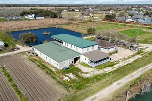 7954 County Rd 121, Rosharon, TX 77583 - Photo 29