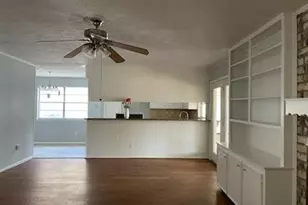 1326 Barrowgate Dr, Sugar Land, TX 77498 - Photo 7