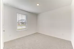 9014 Rose Water Trl, Iowa Colony, TX 77583 - Photo 3