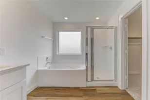 9014 Rose Water Trl, Iowa Colony, TX 77583 - Photo 39