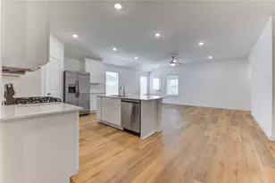 9014 Rose Water Trl, Iowa Colony, TX 77583 - Photo 35