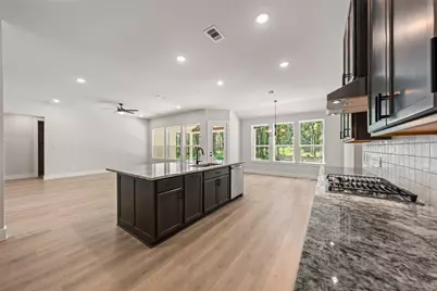 17723 Flagstone Way, Conroe, TX 77306 - Photo 11