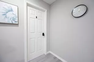 4356 Phlox St, Houston, TX 77051 - Photo 11