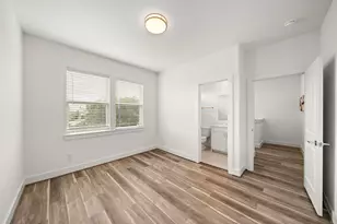 3509 Eaton Ests Ln, Houston, TX 77055 - Photo 17