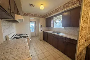 1209 W 2nd St, Hearne, TX 77859 - Photo 7