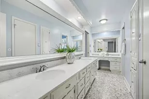 18562 Martinique Dr, Nassau Bay, TX 77058 - Photo 23