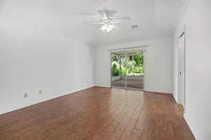 18562 Martinique Dr, Nassau Bay, TX 77058 - Photo 21
