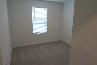 921 Woodhaven Lakes Drive, La Marque, TX 77568 - Photo 13