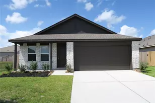 921 Woodhaven Lks Dr, La Marque, TX 77568 - Photo 1