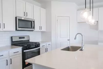 22007 Vernazza Bend Drive, Hockley, TX 77447 - Photo 5