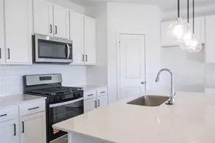 22007 Vernazza Bnd Dr, Hockley, TX 77447 - Photo 5