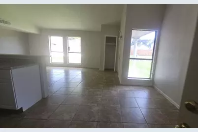 14131 Callahan Drive, Houston, TX 77049 - Photo 5