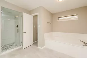 18 Laguna Rd, Montgomery, TX 77356 - Photo 13