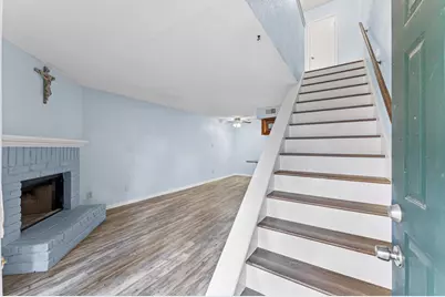 7402 Alabonson Road #303, Houston, TX 77088 - Photo 11