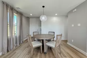 2710 Discovery Trails Ct, Conroe, TX 77301 - Photo 9