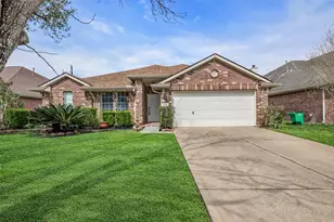 19615 Amistad Dr, Tomball, TX 77375 - Photo 1