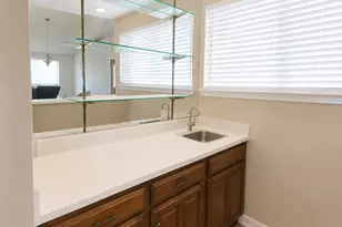 8818 Oakleaf Forest Dr, Houston, TX 77088 - Photo 7