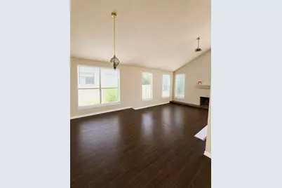 8818 Oakleaf Forest Drive, Houston, TX 77088 - Photo 3