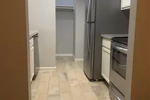 766 Memorial Mews St, Houston, TX 77079 - Photo 13