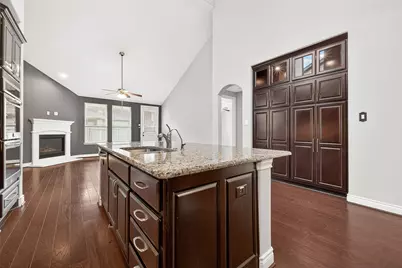 24122 Valencia Ridge Lane, Katy, TX 77494 - Photo 11