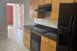 2023 Westlake Rd, Houston, TX 77062 - Photo 5