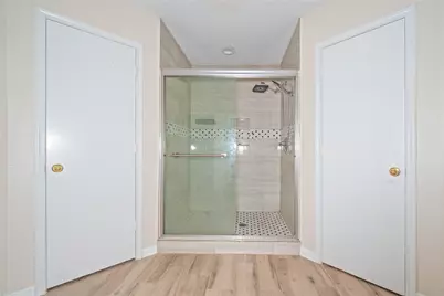 10950 Linden Gate Drive, Houston, TX 77075 - Photo 13