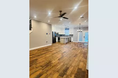 5317 Higgins Street, Houston, TX 77033 - Photo 9