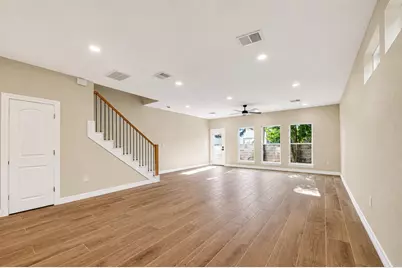 5210 Gano Street, Houston, TX 77009 - Photo 9