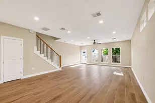 5210 Gano St, Houston, TX 77009 - Photo 9