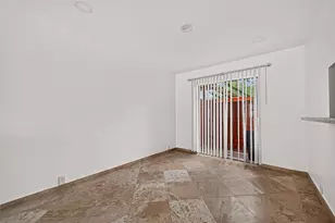 3303 W Greenridge Dr, Houston, TX 77057 - Photo 9