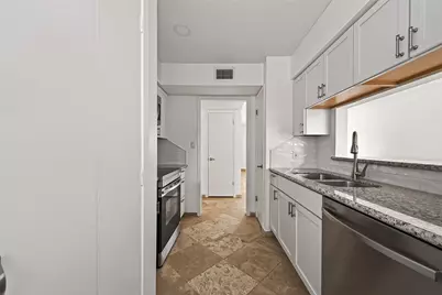 3303 W Greenridge Drive #47, Houston, TX 77057 - Photo 21