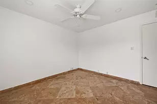 3303 W Greenridge Dr, Houston, TX 77057 - Photo 25