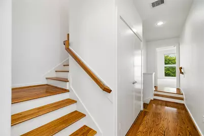 512 Jackson Hill Street, Houston, TX 77007 - Photo 37