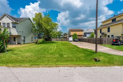 822 Cedar Road, Clear Lake Shores, TX 77565 - Photo 5