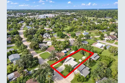 307 Azalea Street, Lake Jackson, TX 77566 - Photo 31
