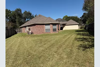 3303 Thistlegrove Lane, Sugar Land, TX 77498 - Photo 25