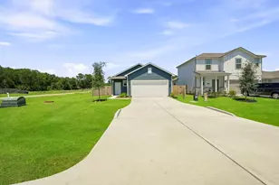 17851 Lionheart Rd, Conroe, TX 77306 - Photo 3