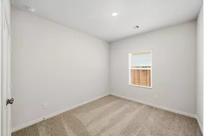 17851 Lionheart Road, Conroe, TX 77306 - Photo 9