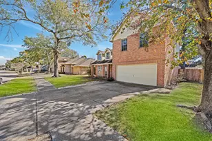 11123 Gatesden Dr, Tomball, TX 77377 - Photo 1