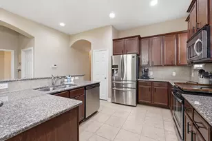 601 Chesterfield Ln, League City, TX 77573 - Photo 9