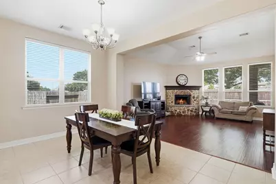 601 Chesterfield Lane, League City, TX 77573 - Photo 13