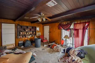 2413 E Crosstimbers St, Houston, TX 77093 - Photo 17