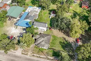 2413 E Crosstimbers St, Houston, TX 77093 - Photo 3